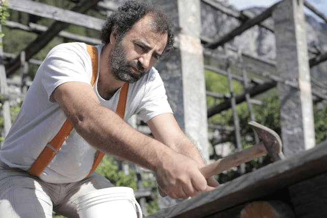 Roofer